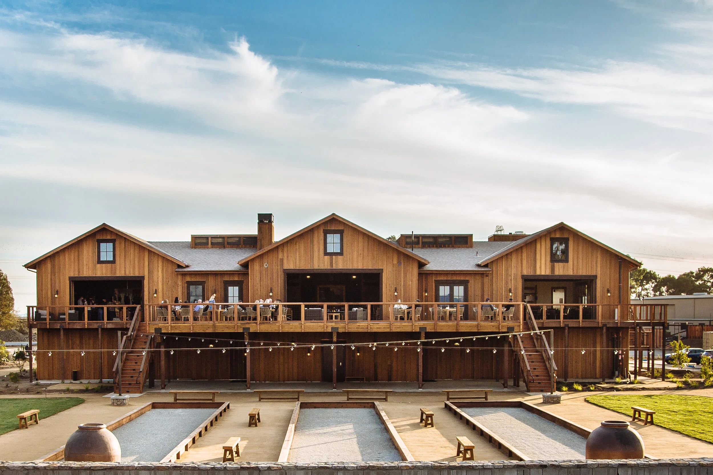 Wing & Barrel clays shooting + lunch & wine tasting, 2 nights at Hotel Nikko!